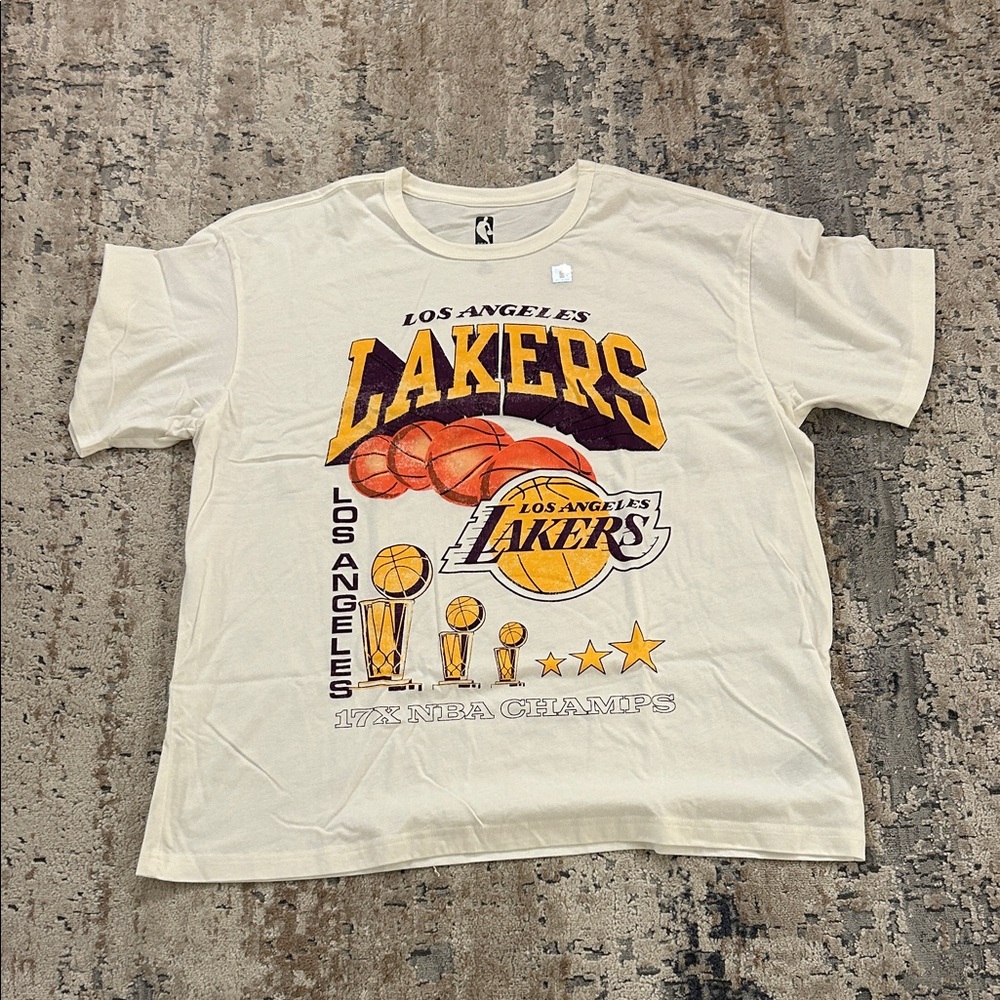 Los Angeles Lakers men’s xl tee brand new official NBA tee
